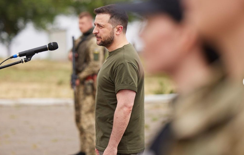 Ucraina: Zelensky visita Mykolaiv e Odessa