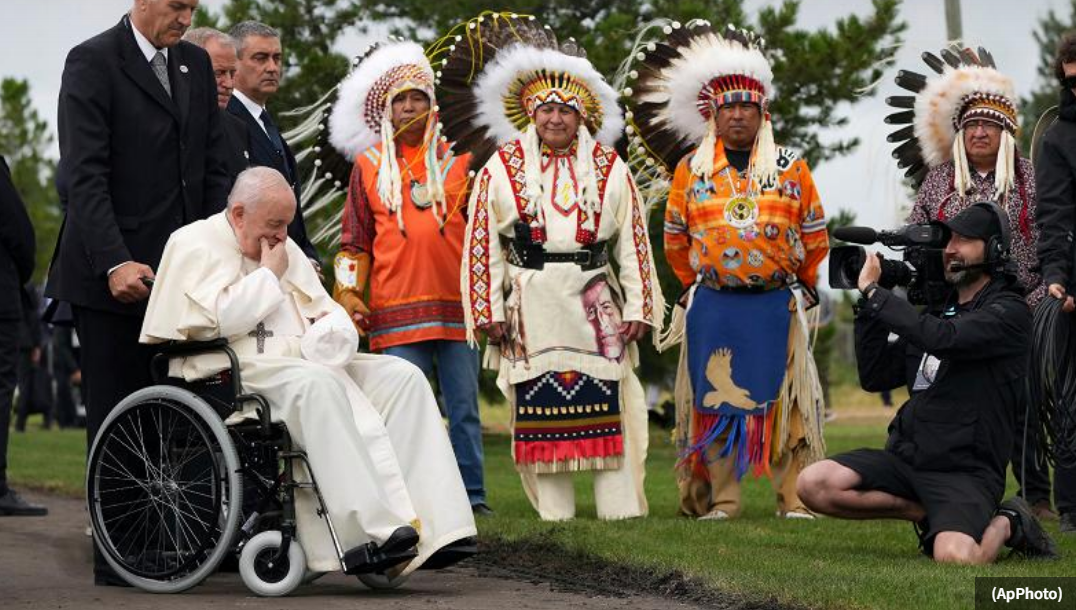 Il Papa chiede perdono ai nativi