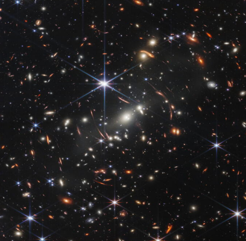 La prima immagine dell’universo lontano dal super telescopio Webb