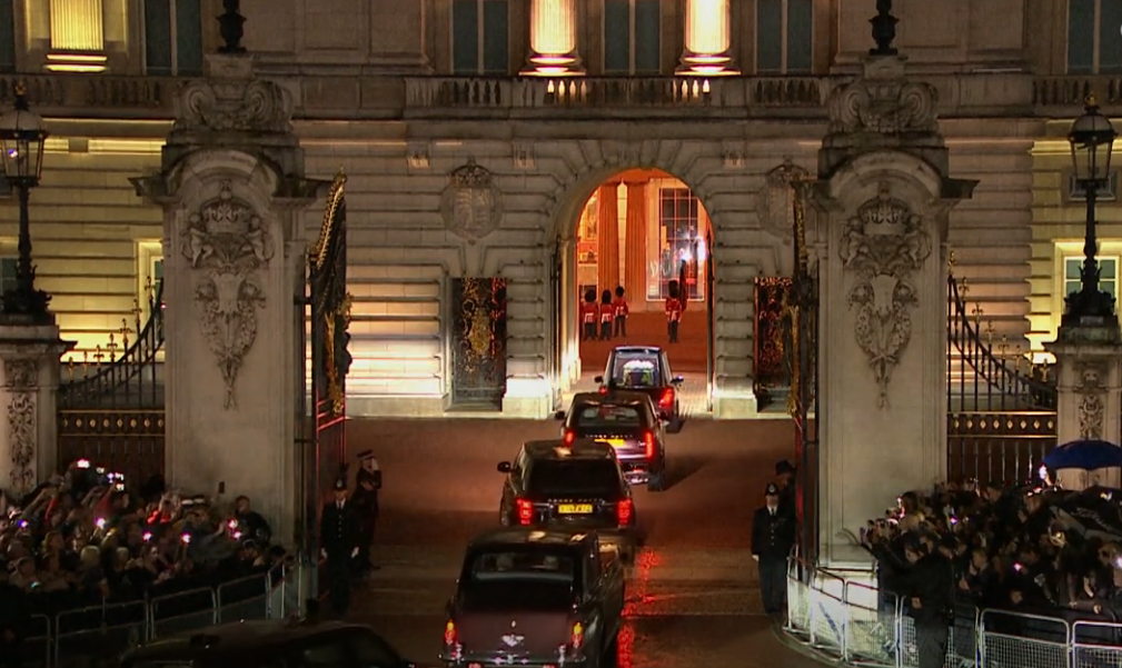 Funerali Elisabetta II: Biden è già a Londra, esclusa la Russia