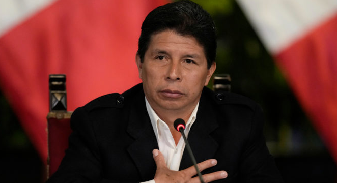 Perù, arrestato il presidente Castillo