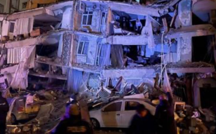 Terremoto in Turchia 7.9: oltre 2mila vittime