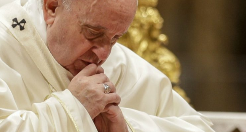 Il Papa sta meglio, pronto piano per Pasqua
