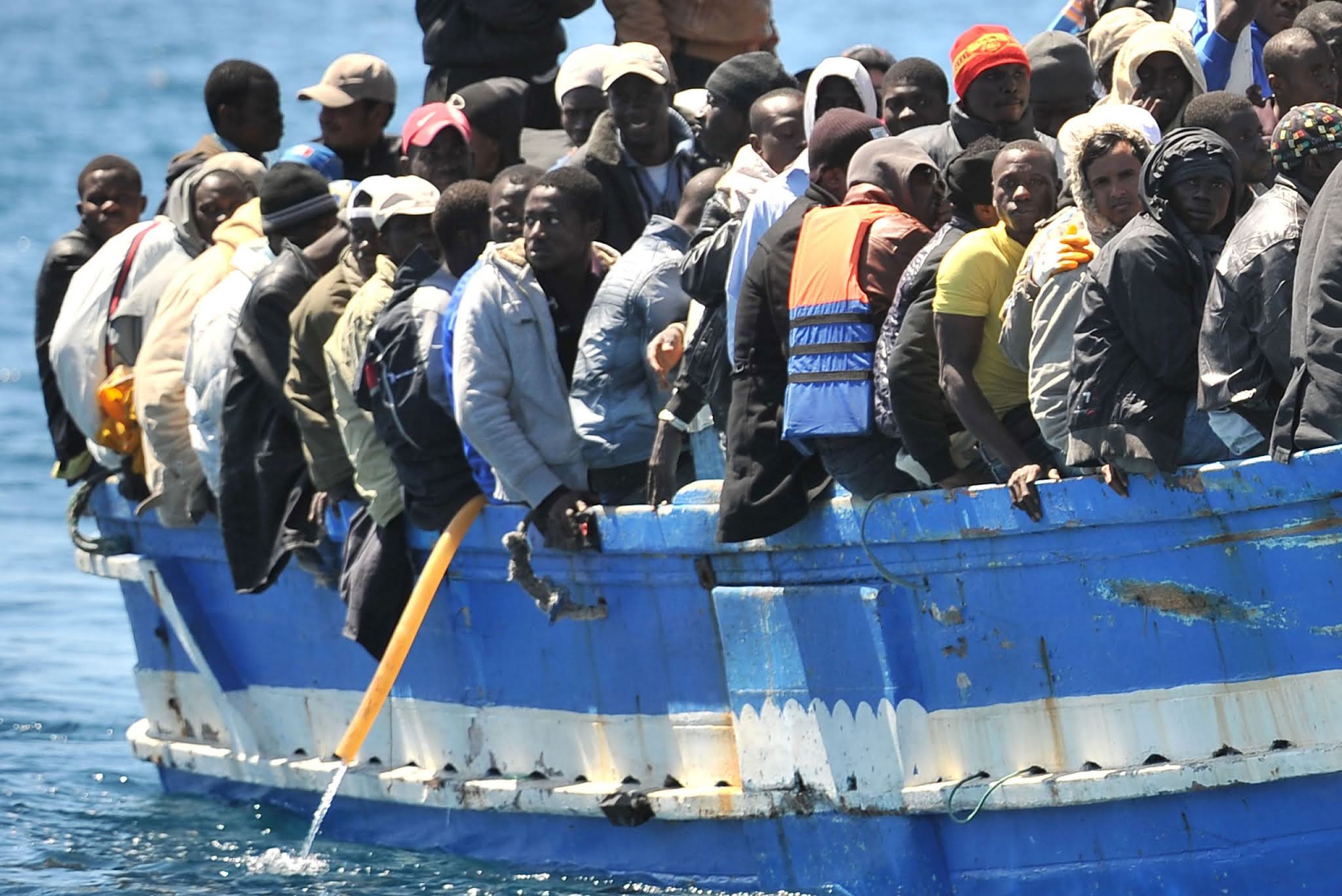 Continuano gli sbarchi a Lampedusa: parole dure da Giorgia Meloni