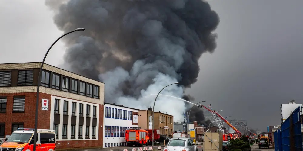 Germania, allarme nube tossica