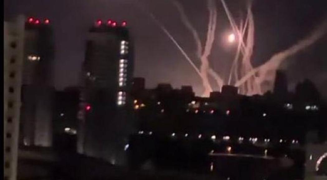 Ucraina: nella notte attacco areo su Kiev di ‘intensità eccezionale’