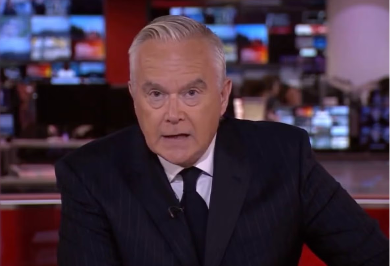 Huw Edwards coinvolto in uno scandalo sessuale