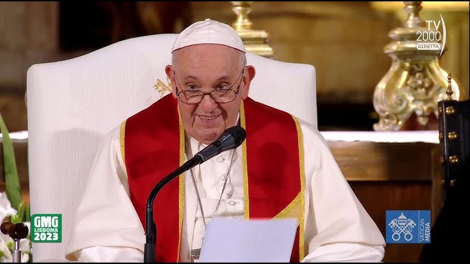 Papa Francesco in visita alla Giornata Mondiale della Gioventù: un messaggio di speranza a Lisbona e Fatima