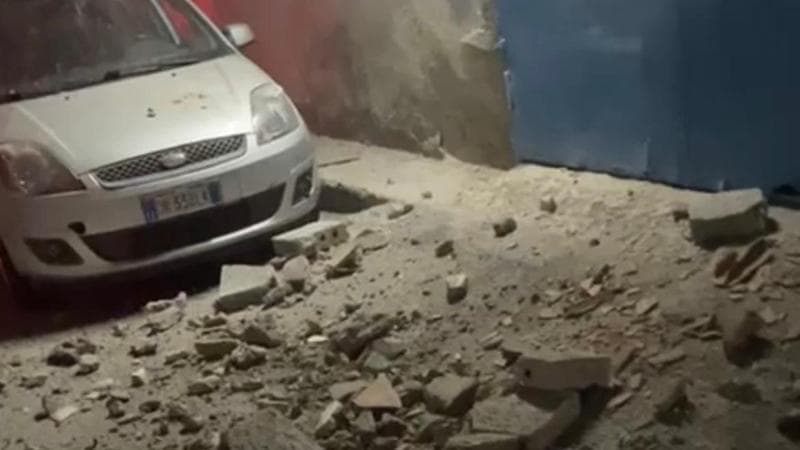 Terremoti: nuova scossa 4.0 nei Campi Flegrei, gente per strada