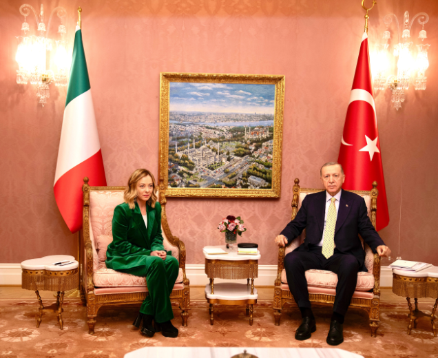 Giorgia Meloni in visita ufficiale in Turchia: incontri con Erdogan a Istanbul