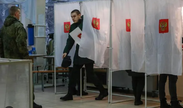 Elezioni presidenziali in Russia: tensione per cyberattacchi e bombe