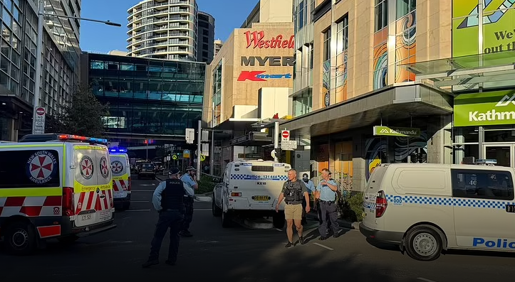 Tragedia al centro commerciale Westfield Bondi Junction: aggressione mortale a Sydney