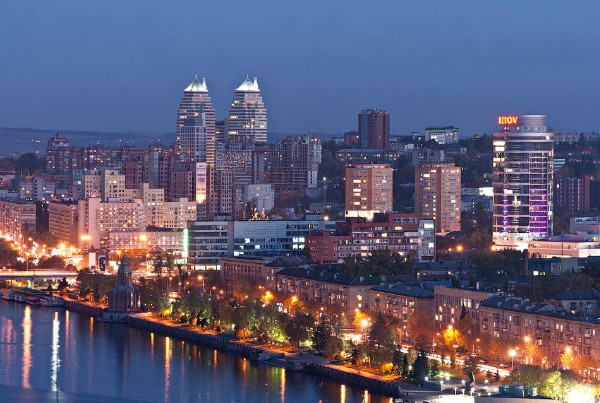 Kiev ammette: truppe russe penetrate a Dnipropetrovsk. Trump: “Trattiamo con la Nato, non con l’Ucraina”