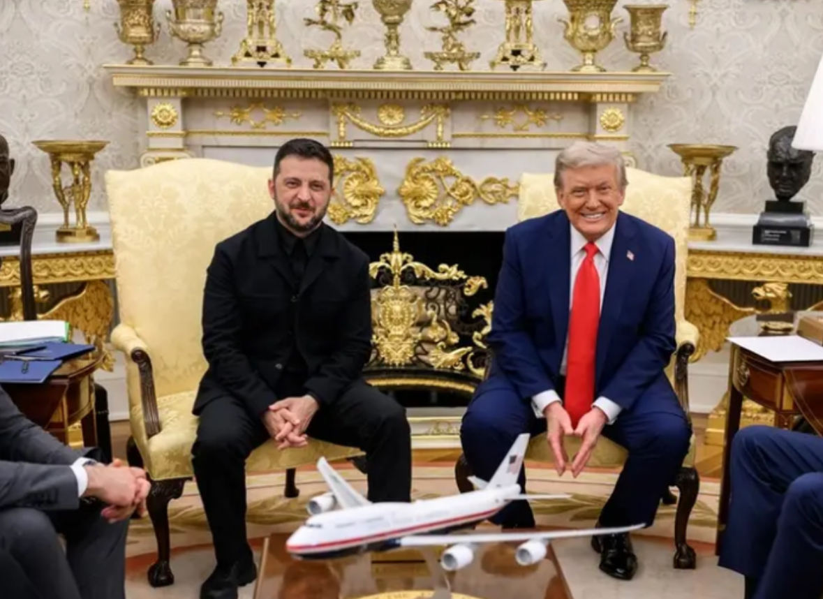 Ucraina, Zelensky presenta il nuovo piano di pace: 20 punti e nodi ancora aperti