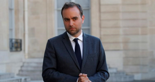 Francia, Sebastien Lecornu si dimette: il premier più breve della storia francese