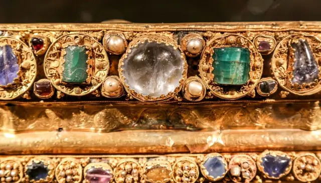 Il tesoro degli Asburgo ritrovato in Canada dopo 100 anni