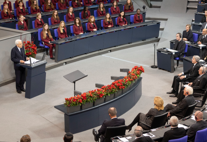 Mattarella al Bundestag: memoria, pace e tutela dei civili nei conflitti