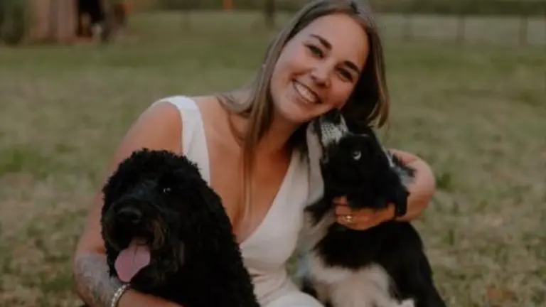 Belgio, Siska sceglie l’eutanasia a 26 anni: “La depressione è una malattia come le altre”