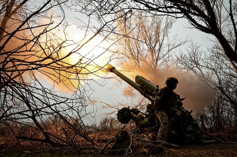 Ucraina sotto pressione: avanzata russa a Pokrovsk e ritirate a Zaporizhzhia