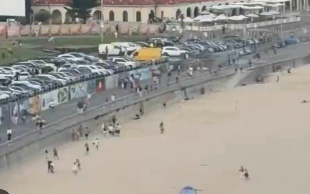 Sparatoria a Bondi Beach durante le celebrazioni di Hanukkah: almeno tre morti