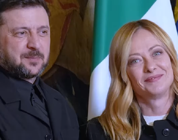 Zelensky in Europa: incontri con leader e Papa Leone XIV, fiducia in Meloni nei negoziati di pace