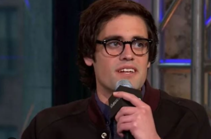 Duplice omicidio a Hollywood: arrestato Nick Reiner, figlio del regista Rob e della moglie Michele