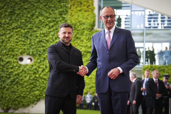 Berlino, riallineamento tra USA e Ucraina: cresce la possibilità di una tregua