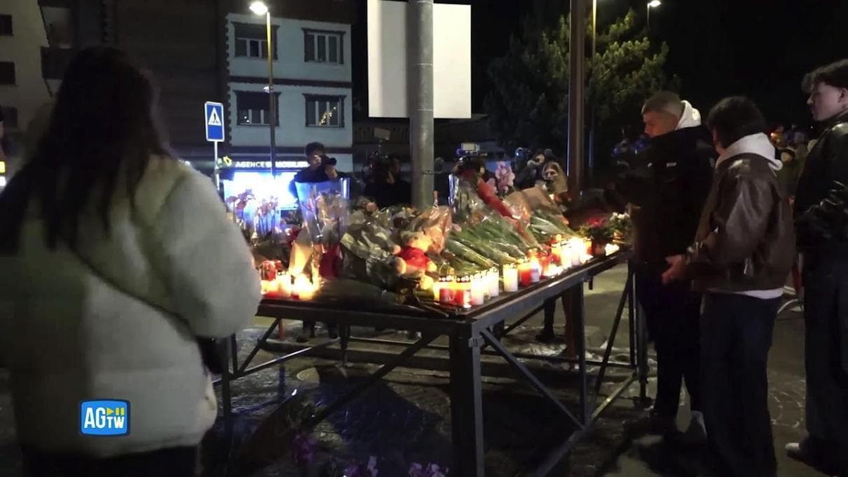 Svizzera, tragedia di Capodanno: rientrano in Italia le giovani vittime italiane di Crans-Montana