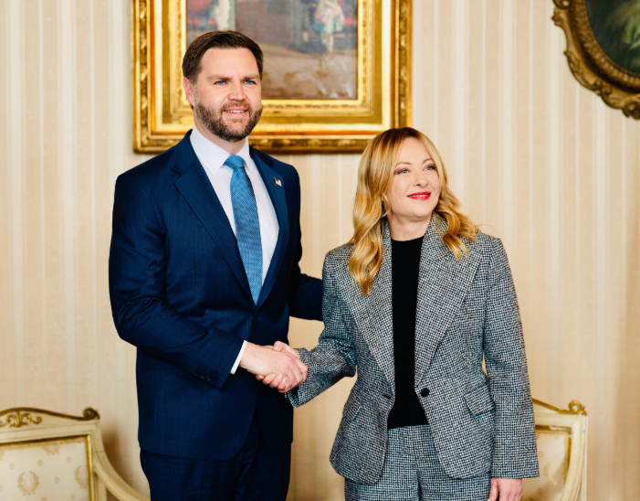 Olimpiadi Milano-Cortina 2026, Mattarella presente all’apertura: incontro Meloni-Vance a Milano per le relazioni bilaterali