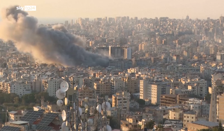 Medio Oriente, gli Houthi attaccano Israele. Tre giornalisti libanesi uccisi in un raid